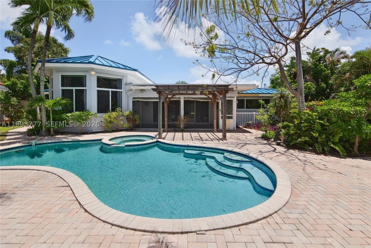 2801 Coral Shores Dr #2801 - Photo 5 of 50