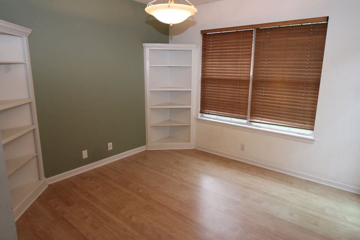 107 Shearman Way - Photo 7 of 16
