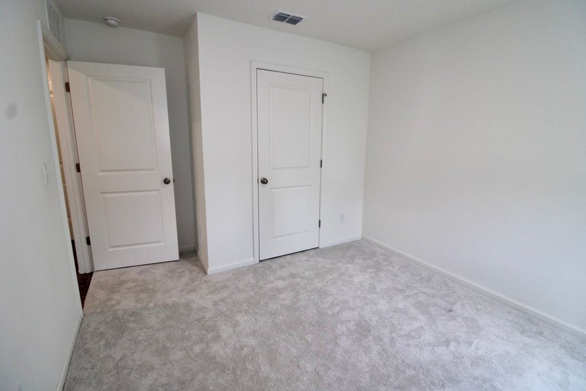 205 Landing Blvd - Photo 7 of 20