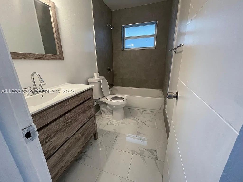 3906 Sw 12th Ct #1-4 - Photo 2 of 5