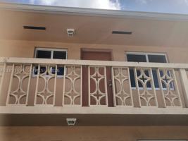 featured image of 1151 W 28th St #9