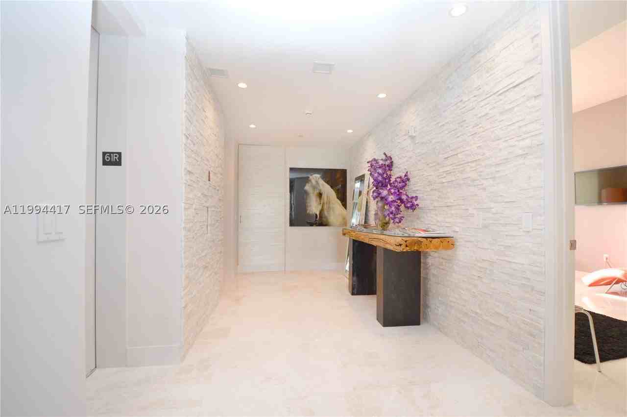 1100 Biscayne Blvd #6104 - Photo 4 of 37