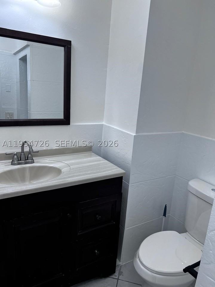 109 Sw 1st Ave - Photo 7 of 29