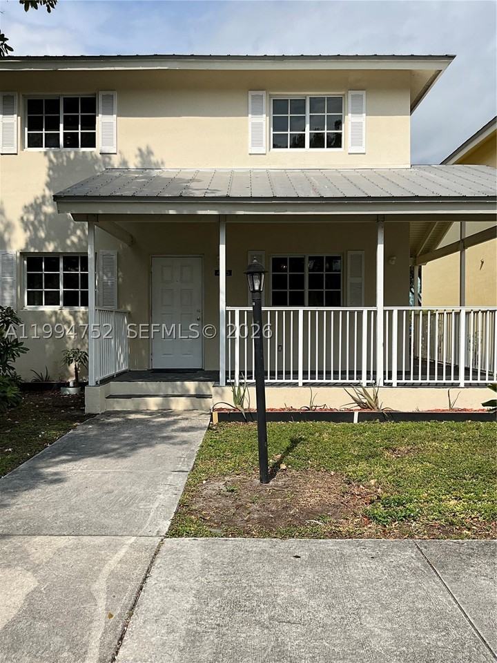 435 Nw 19th Ln #19