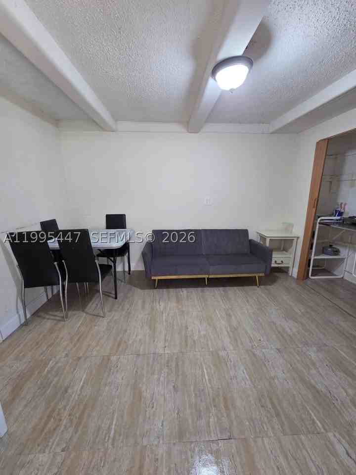 1420 Sw 129th Ct #1 - Photo 6 of 11
