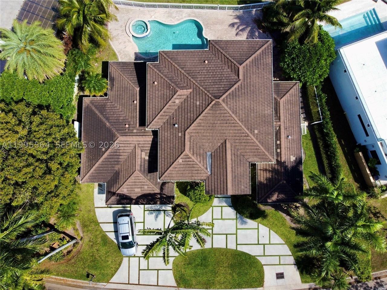 5023 Nw 94th Doral Pl #5023 - Photo 4 of 50