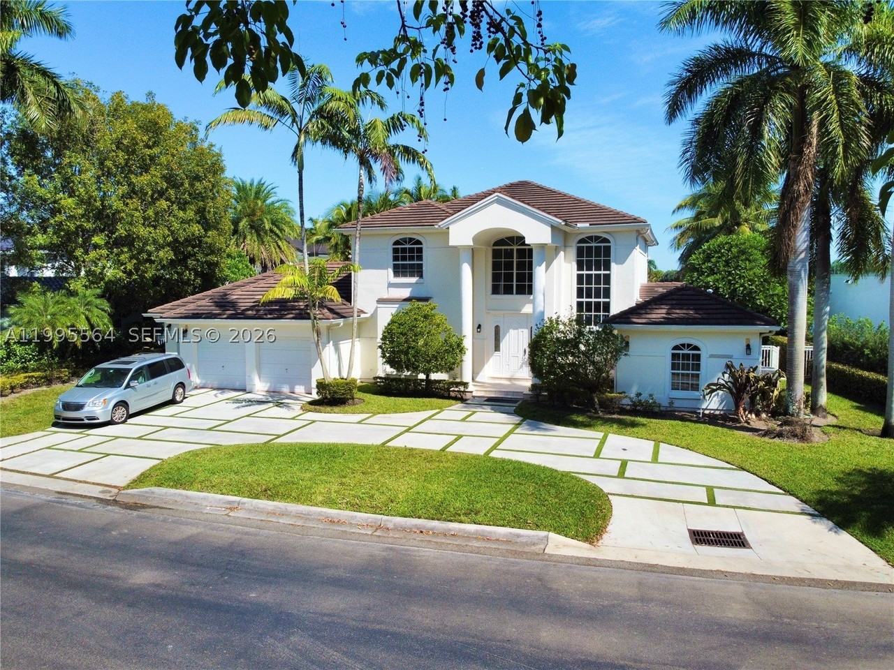 5023 Nw 94th Doral Pl #5023 - Photo 5 of 50