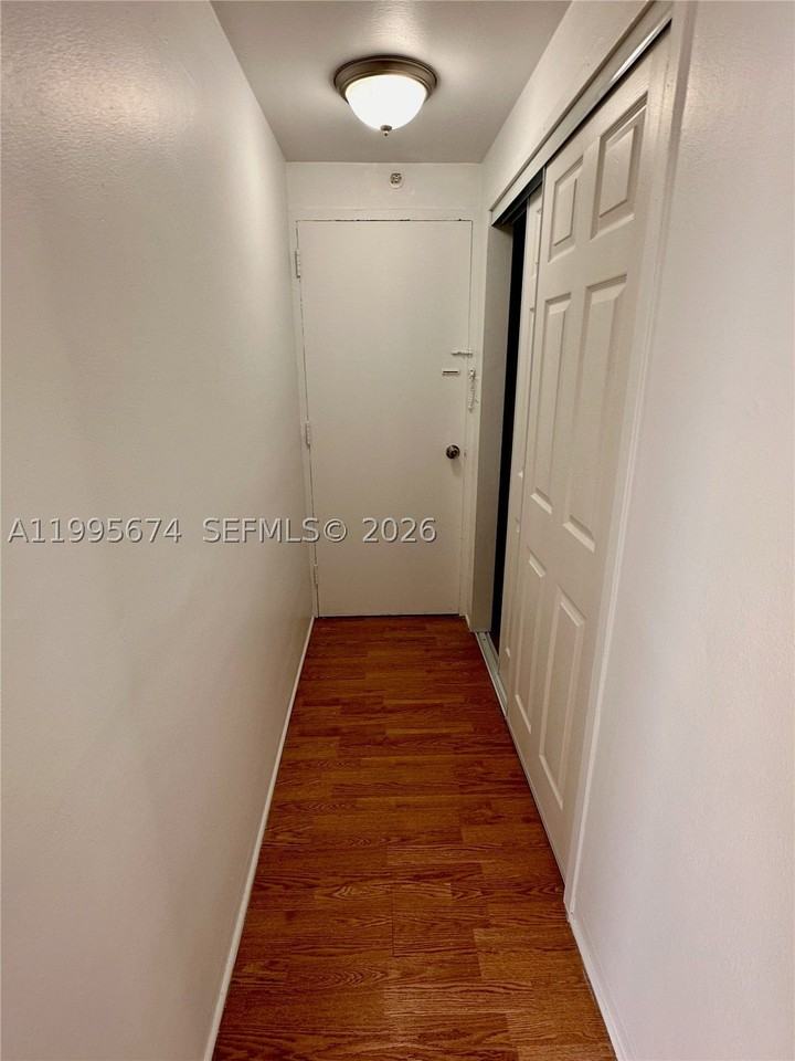 3301 Ne 5th Ave #618 - Photo 7 of 12
