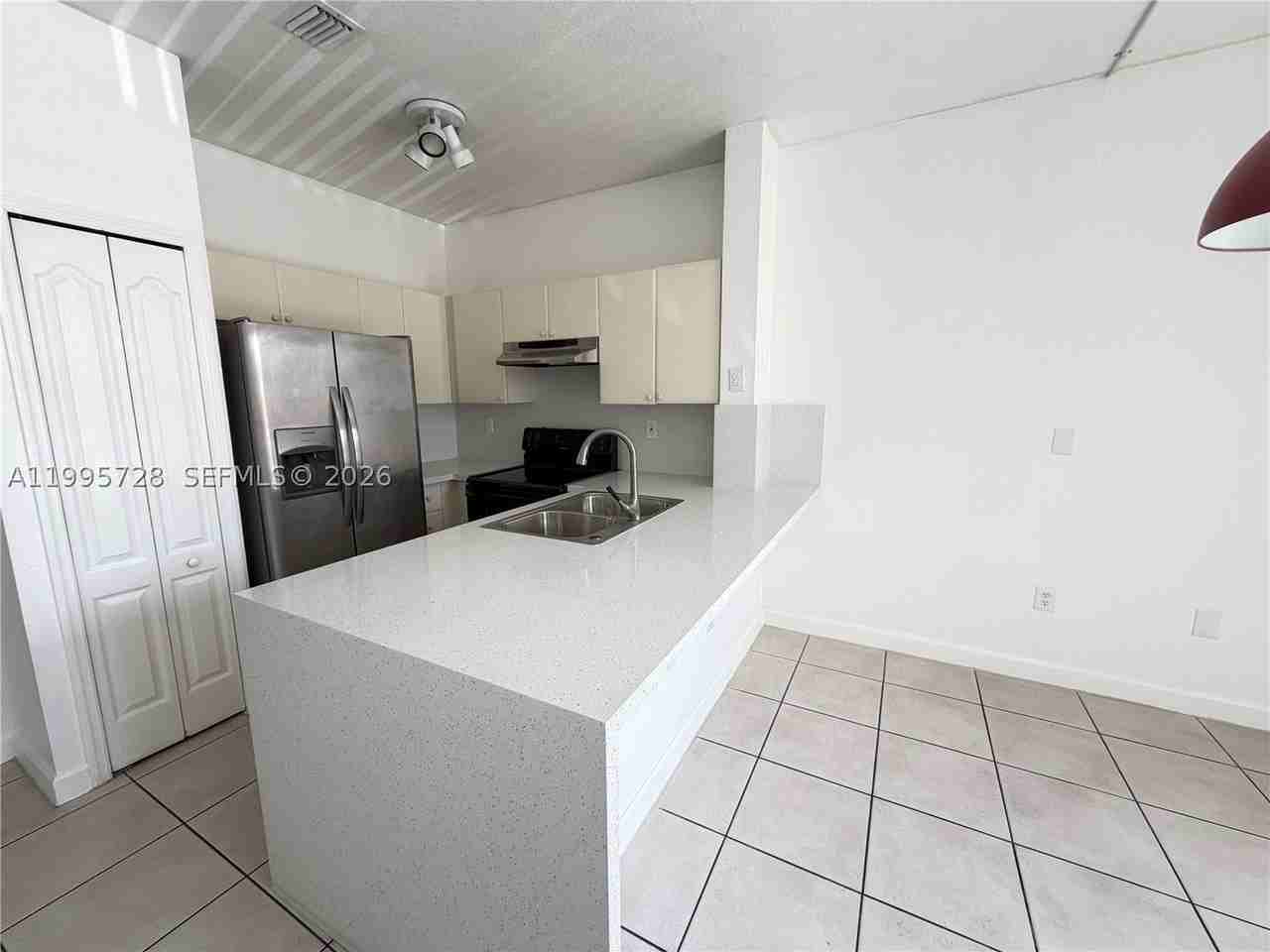 7080 Nw 177th St