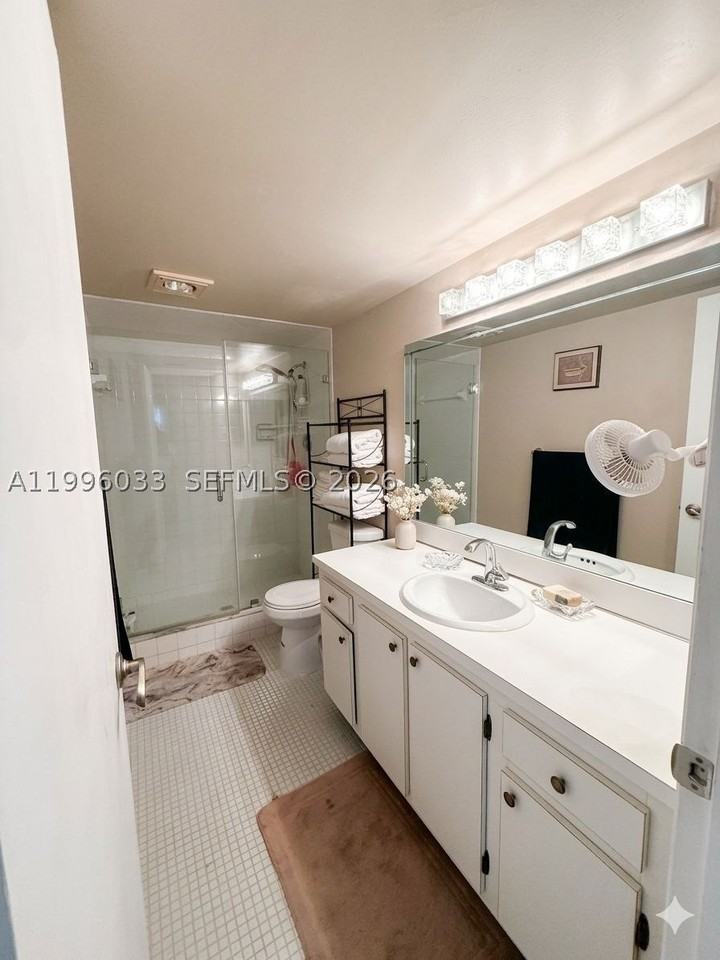 5550 Nw 44th St #418B - Photo 5 of 10