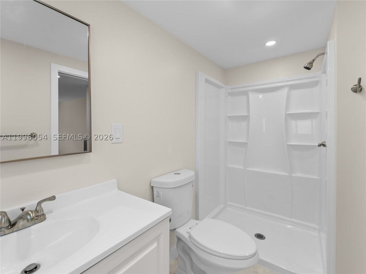 7401 Sw 38th St #A - Photo 5 of 10