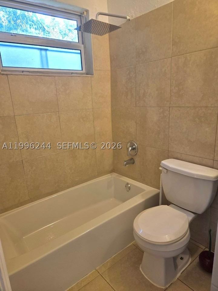 34 Sw 6th Ave #4 - Photo 7 of 15