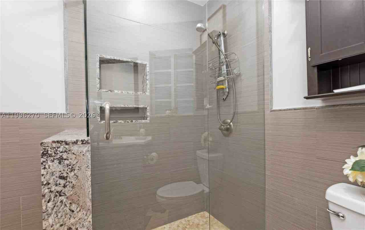 1723 Ne Miami Gardens Dr #235 - Photo 6 of 19