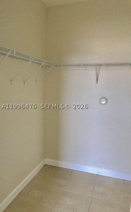 2731 Se 17th Ave #201 - Photo 3 of 6