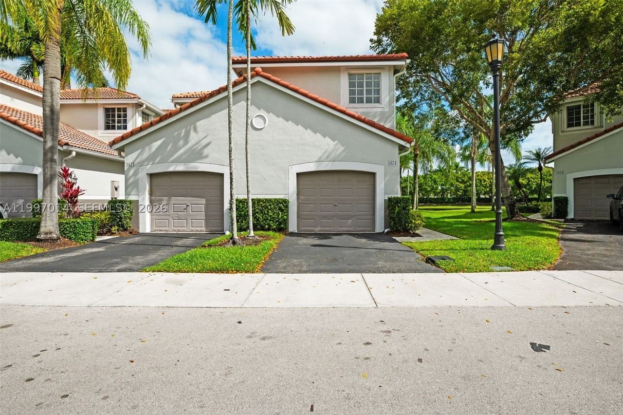 3676 San Simeon Cir - Photo 5 of 38