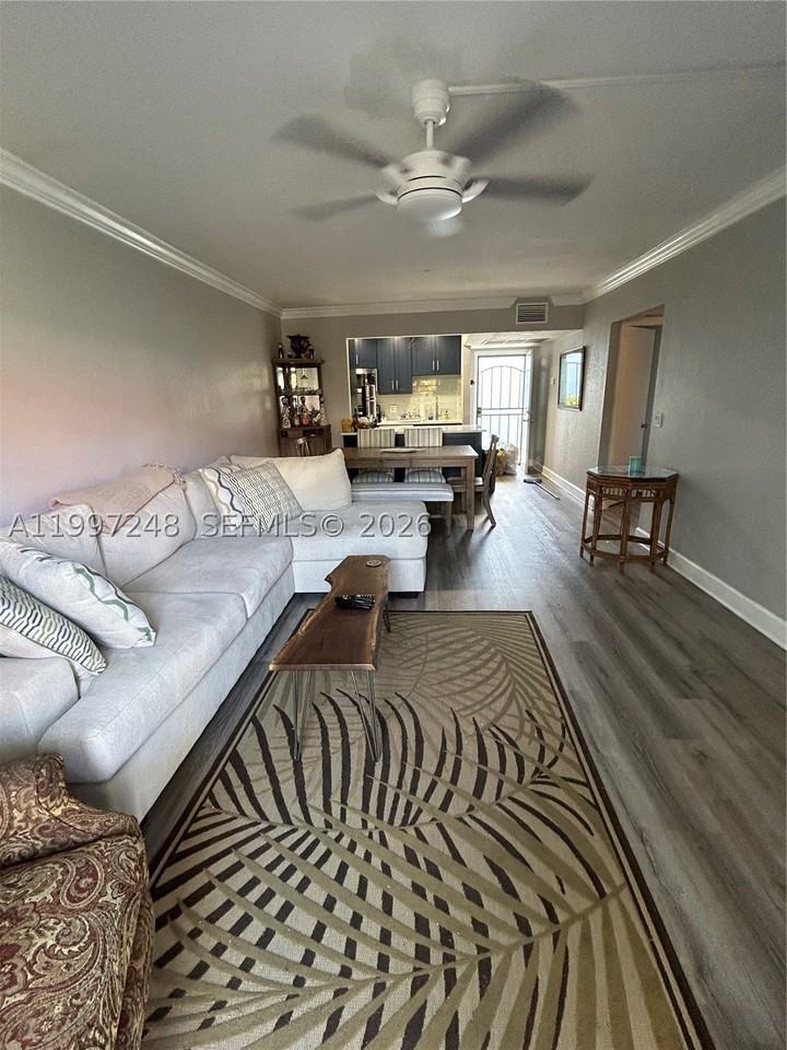 725 Hummingbird Way #212 - Photo 3 of 18