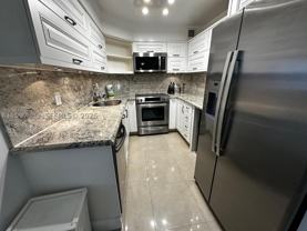 5225 Collins Ave #614 - Photo 1 of 1