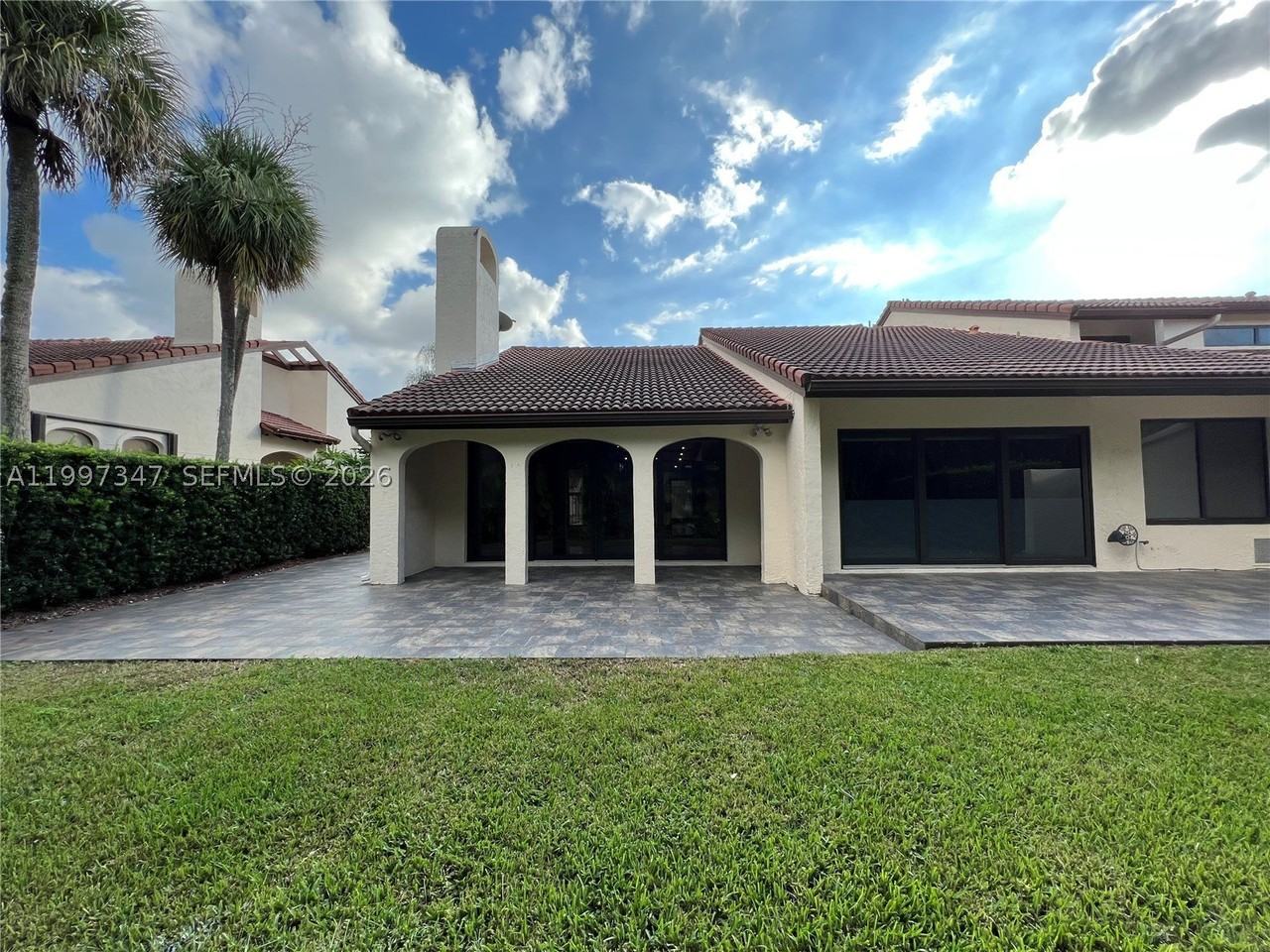 9331 Nw 48th Doral Ter #0 - Photo 3 of 46