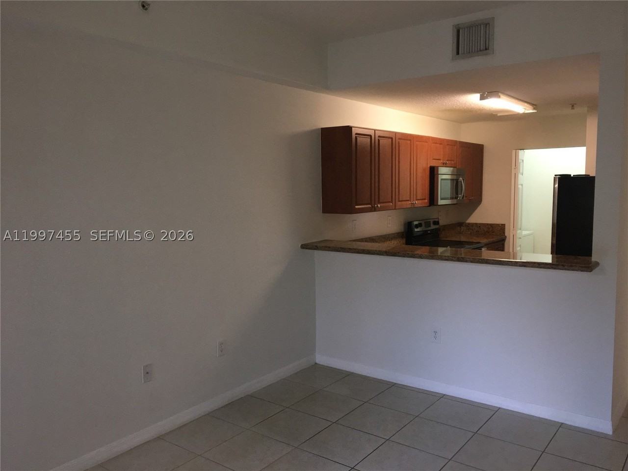 962 Sw 143rd Ave #2207 - Photo 3 of 22