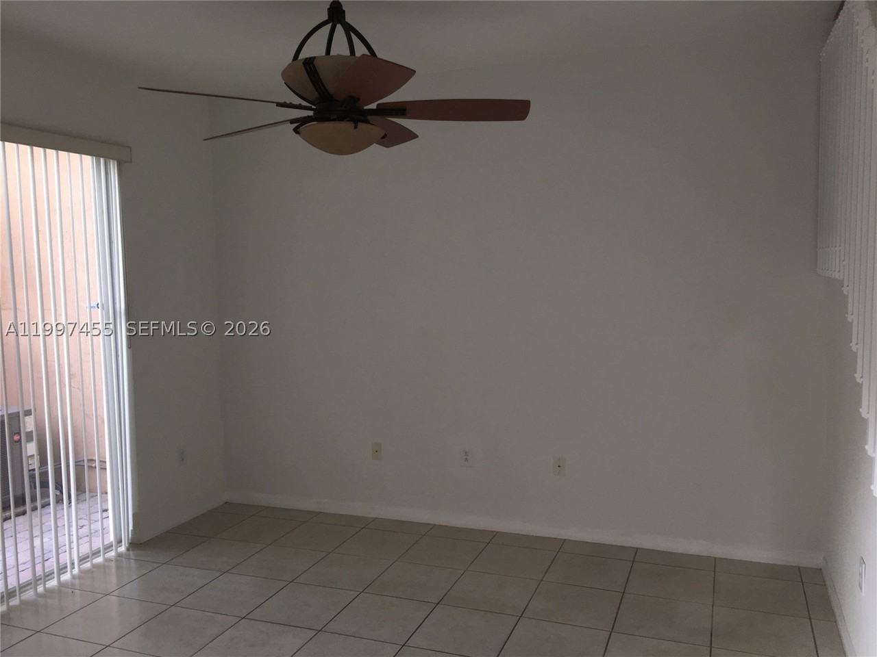962 Sw 143rd Ave #2207 - Photo 5 of 22