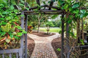 featured image of 7405 Sw 79th Ct