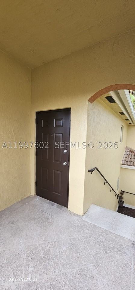 935 Ne 33rd Ter #204 - Photo 6 of 28