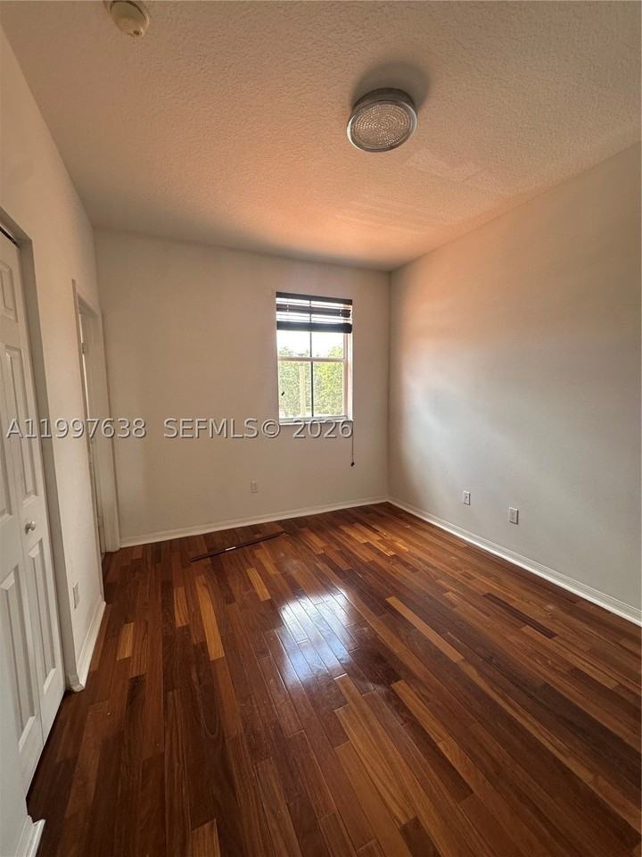 2191 Anchor Ct #1902 - Photo 5 of 12