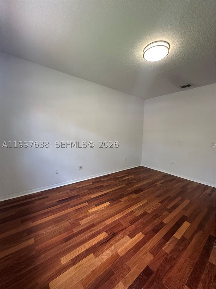 2191 Anchor Ct #1902 - Photo 7 of 12