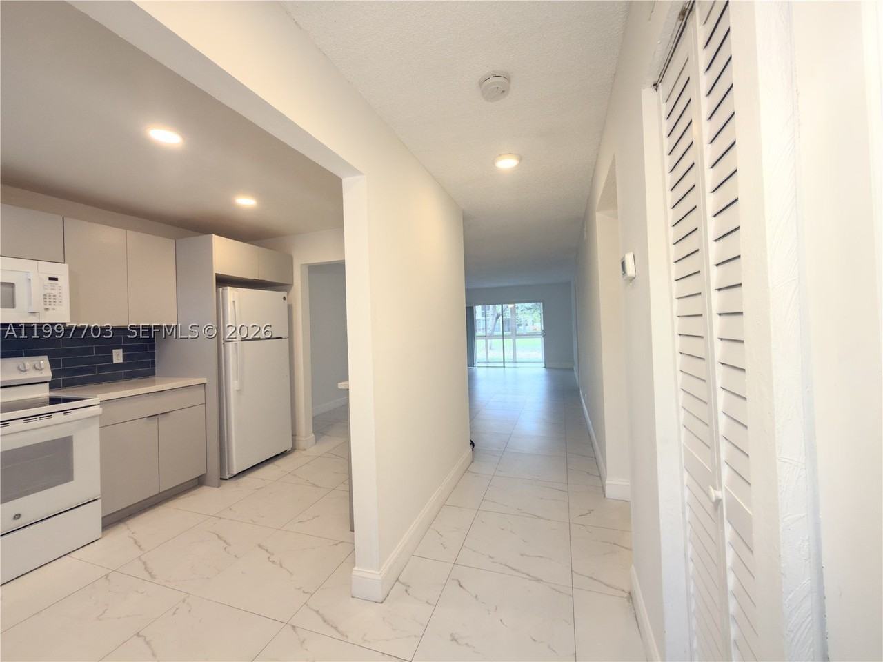 605 S State Road 7 #1D
