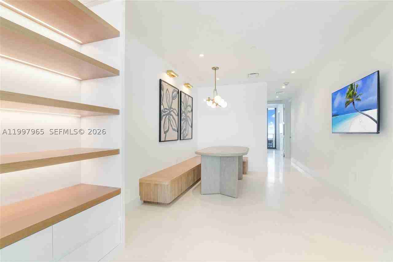 15701 Collins Ave #2302 - Photo 6 of 23