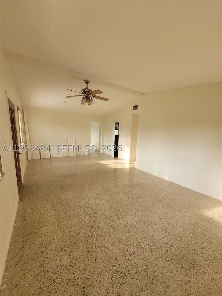 26925 Sw 145th Ave - Photo 2 of 22