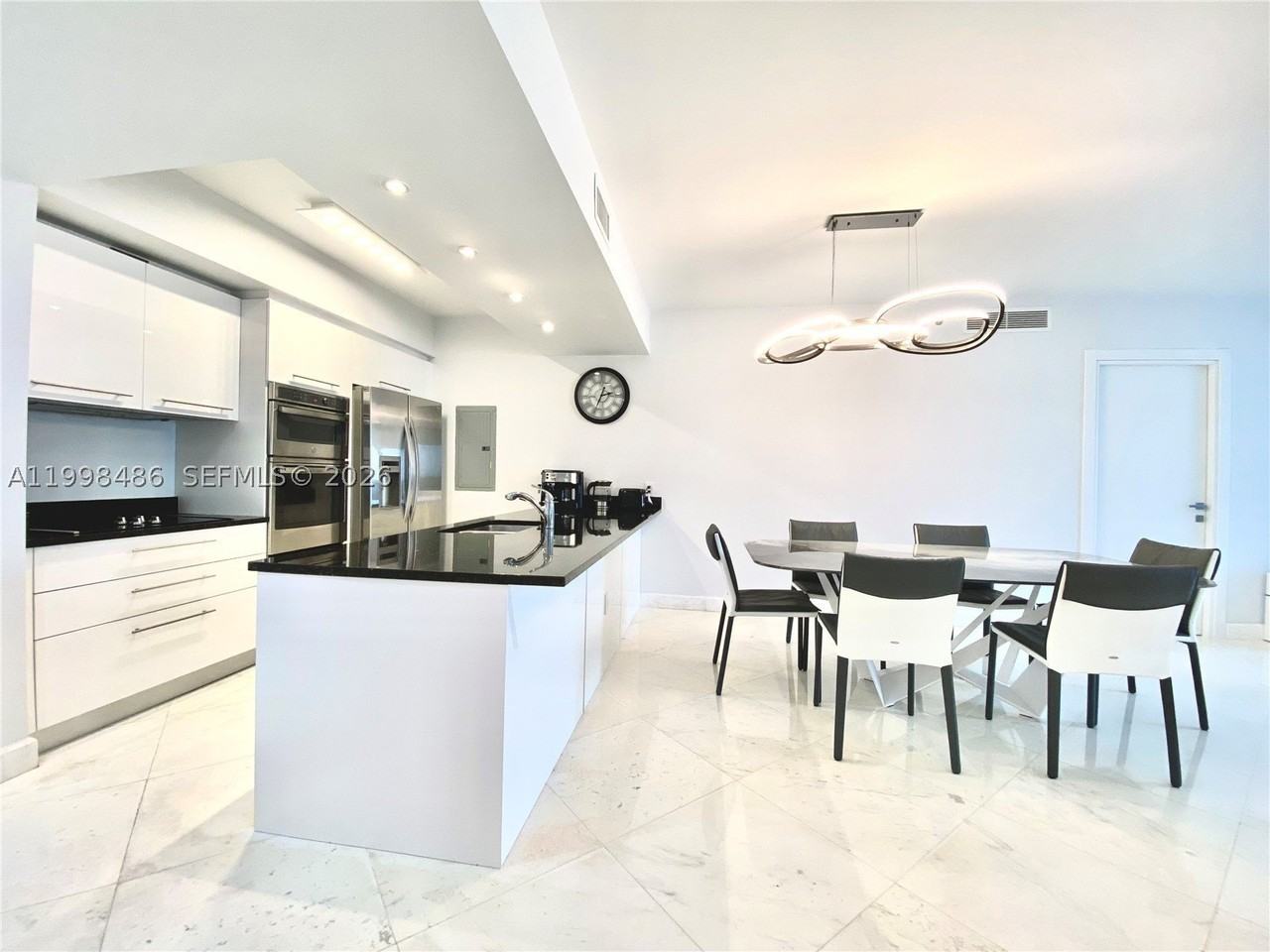 1830 S Ocean Dr #3203 - Photo 4 of 50