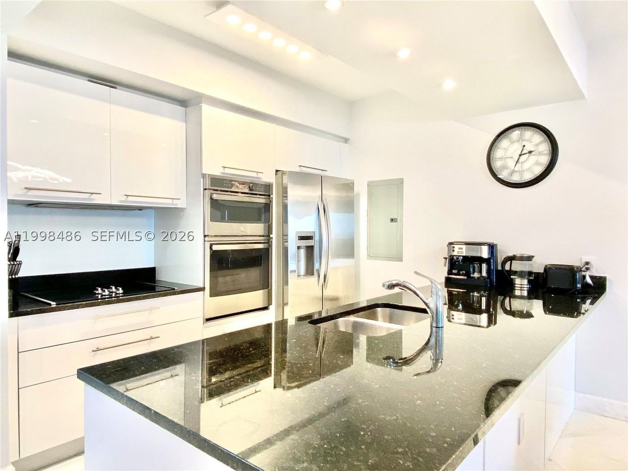 1830 S Ocean Dr #3203 - Photo 6 of 50