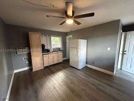 4148 Sw 24th St #0 - Photo 1 of 1