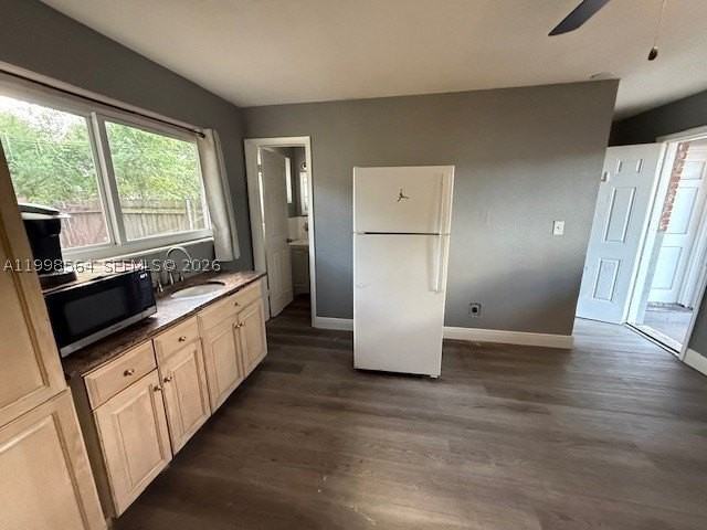 4148 Sw 24th St #0 - Photo 6 of 17