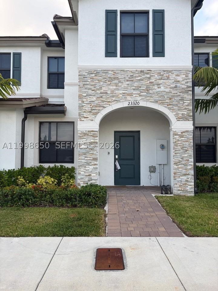 23320 Sw 127th Ct
