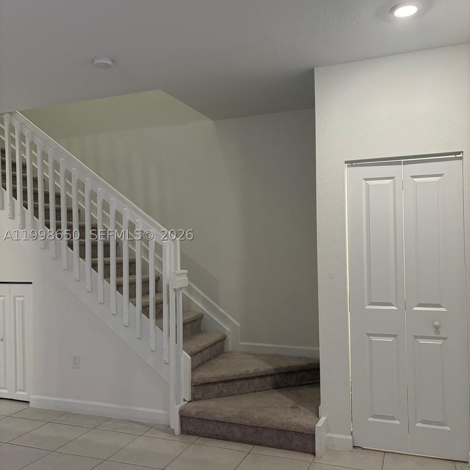 23320 Sw 127th Ct - Photo 4 of 15