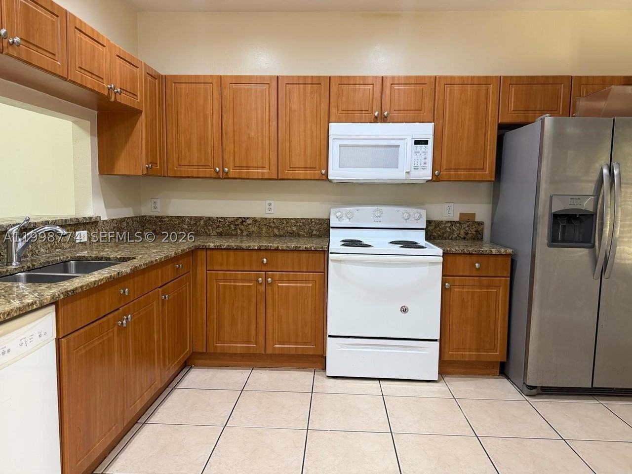 8246 Sw 27th St #103 - Photo 4 of 17