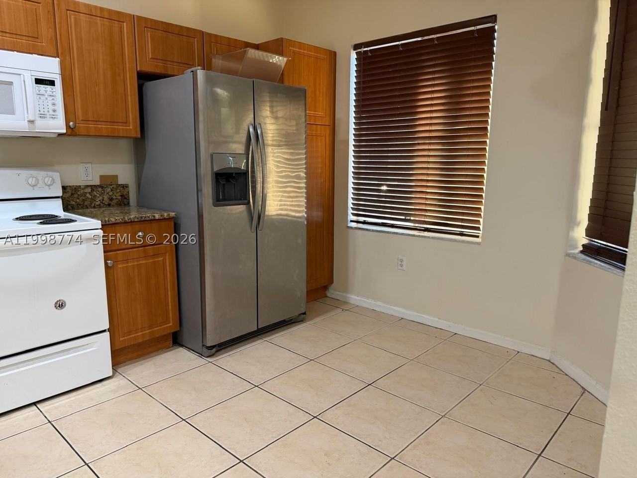 8246 Sw 27th St #103 - Photo 5 of 17