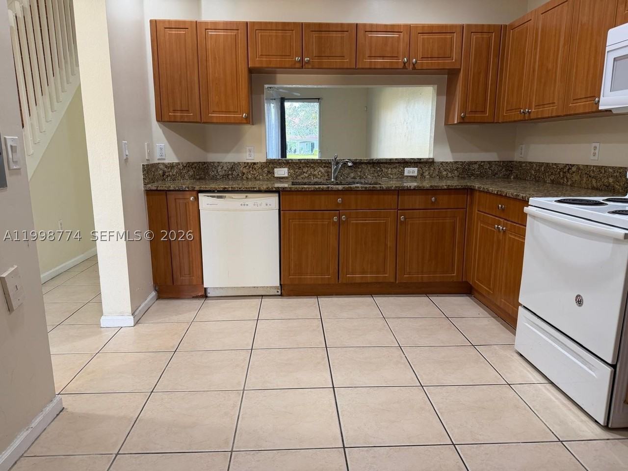 8246 Sw 27th St #103 - Photo 6 of 17