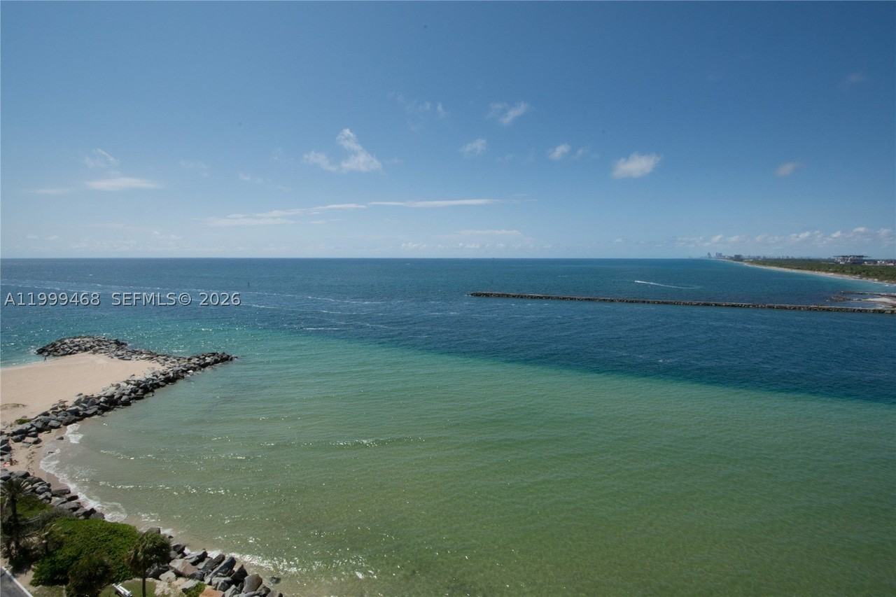 2200 S Ocean Ln #1004 - Photo 4 of 29