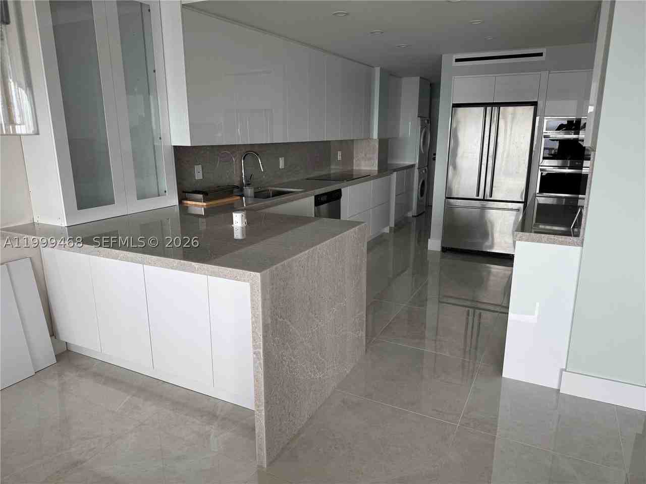 2200 S Ocean Ln #1004 - Photo 6 of 29