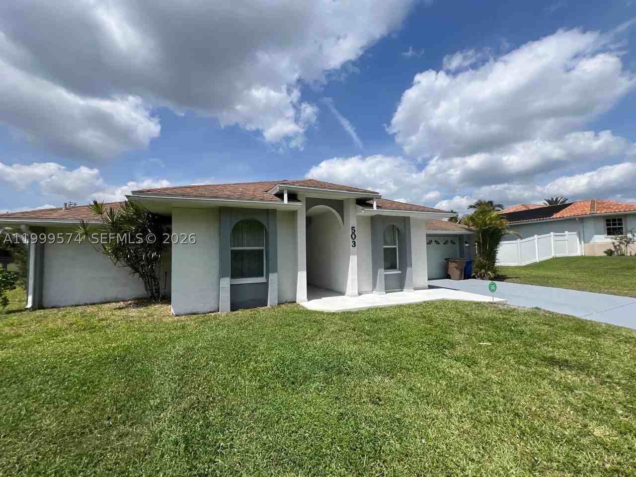 503 Jackson Ave - Photo 2 of 35