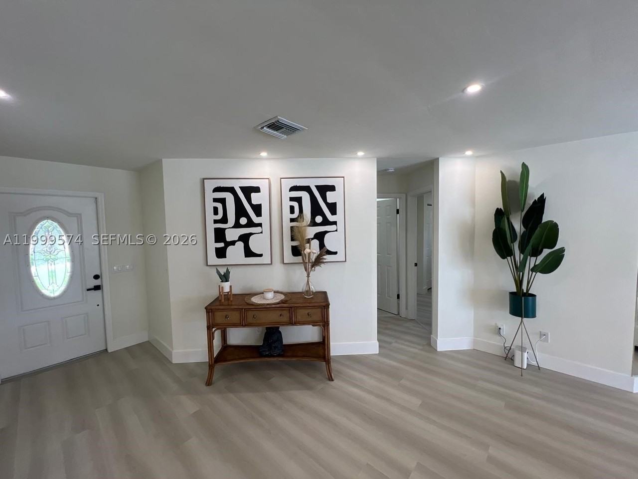 503 Jackson Ave - Photo 3 of 35