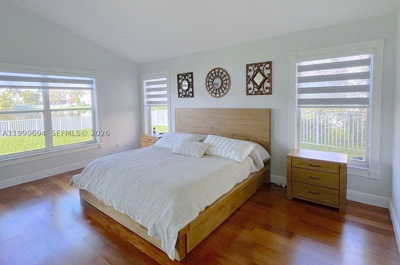 18281 Sw 22nd St - Photo 7 of 32