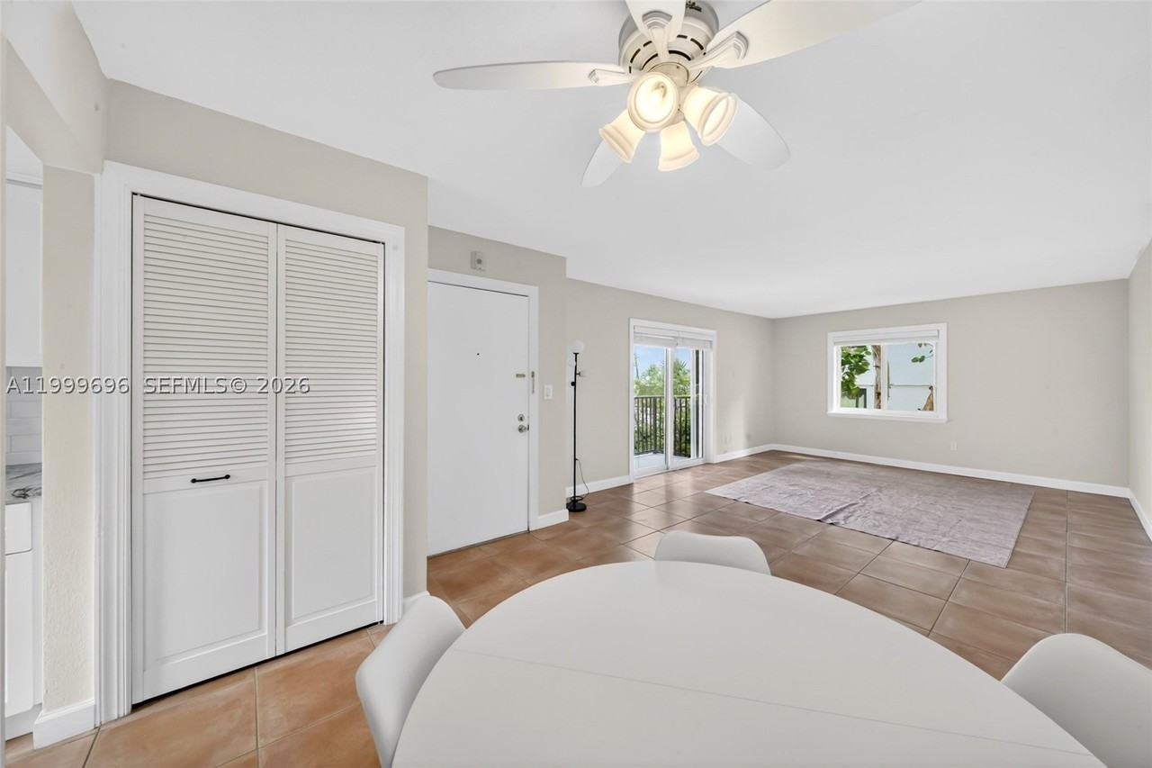 6815 Edgewater Dr #108 - Photo 5 of 31