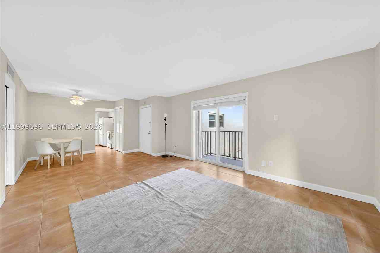 6815 Edgewater Dr #108 - Photo 6 of 31