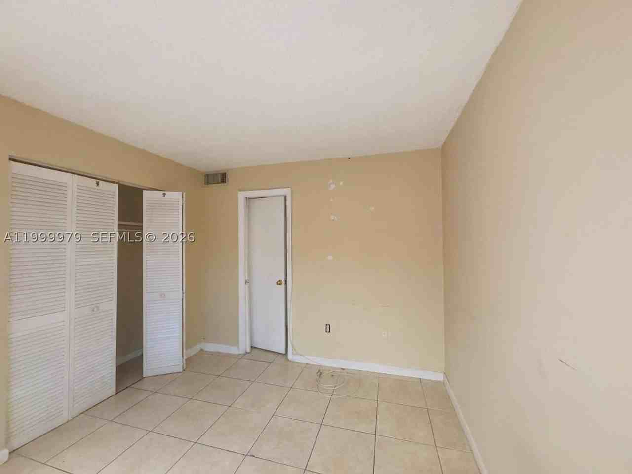 19841 Sw 114th Ave #310 - Photo 4 of 16