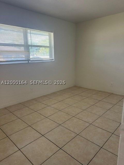 5649 Sw 27th St #1 - Photo 5 of 6