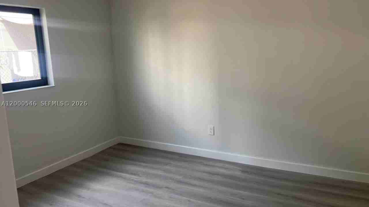 2168 Nw 34th St #2 - Photo 3 of 10